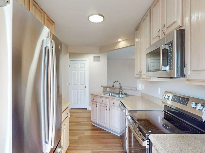 3800 Rosemont Boulevard , Unit 105D, Akron, OH 44333 Photo 17