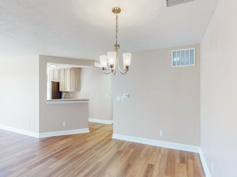 3800 Rosemont Boulevard , Unit 105D, Akron, OH 44333 Photo 6