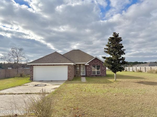 17 Pointer Trail, Picayune, MS 39466