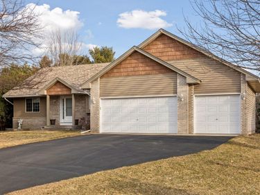4808 Marigold Avenue N, Brooklyn Park, MN 55443