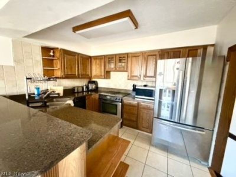 820 Millstone Lane NE, Massillon, OH 44646 Photo 18