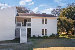 2005 Havens Dr. photo 4