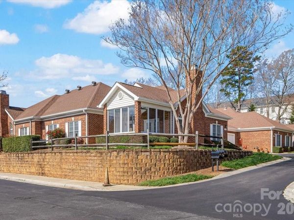 8368 Windsor Ridge Drive , Charlotte, NC 28277