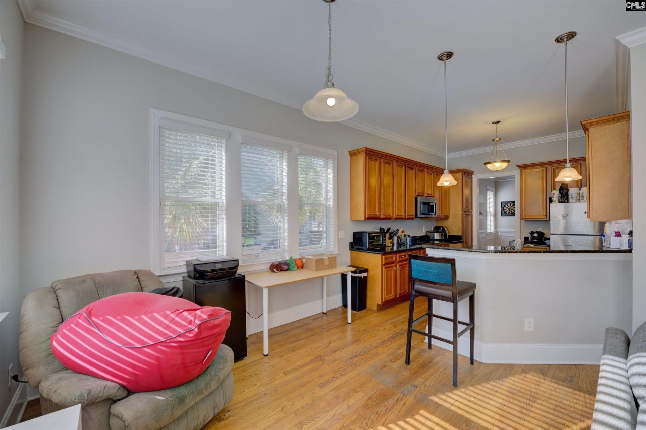 1008 Woodrow Street  Photo 8