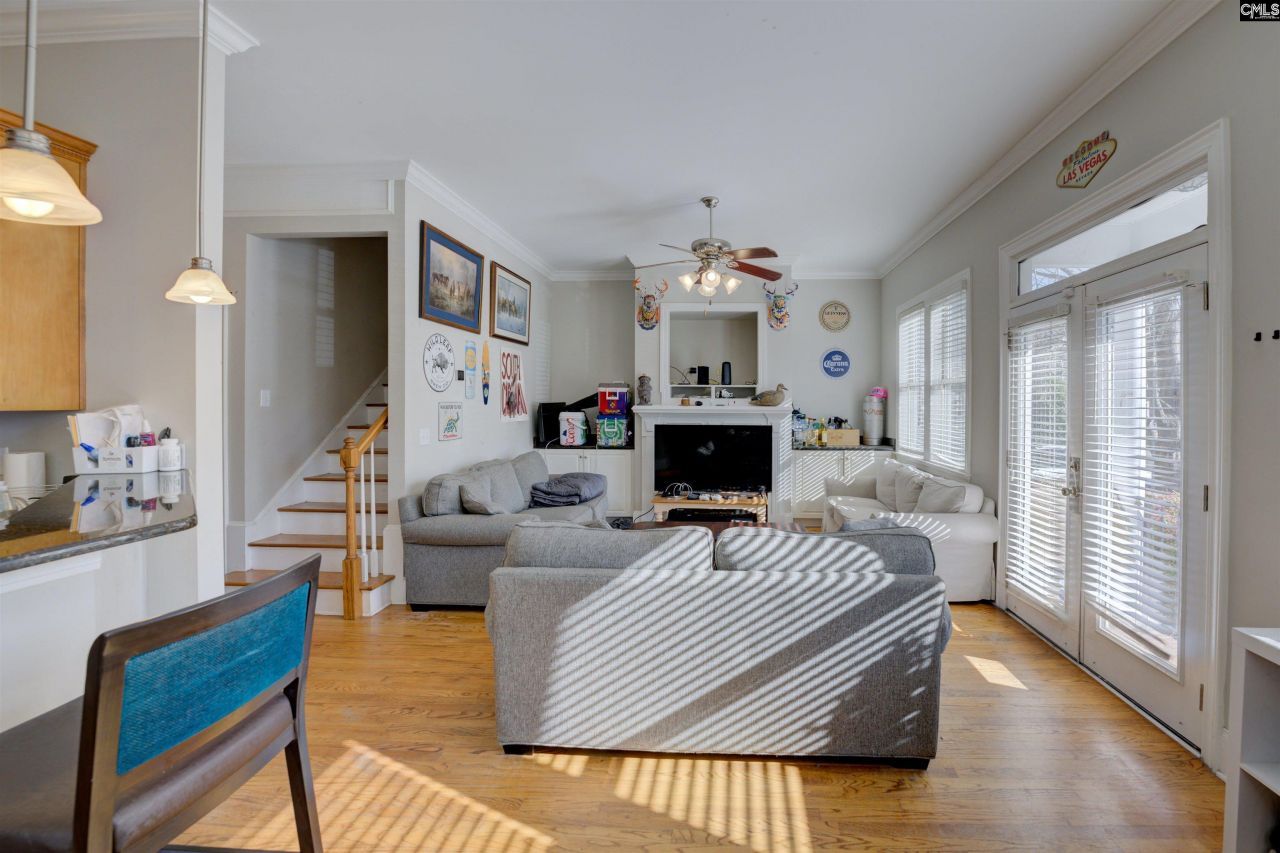 1008 Woodrow Street  Photo 9