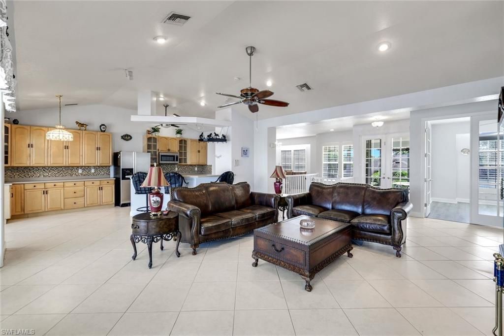 183 Sunset Cay, Naples, FL 34114 Photo