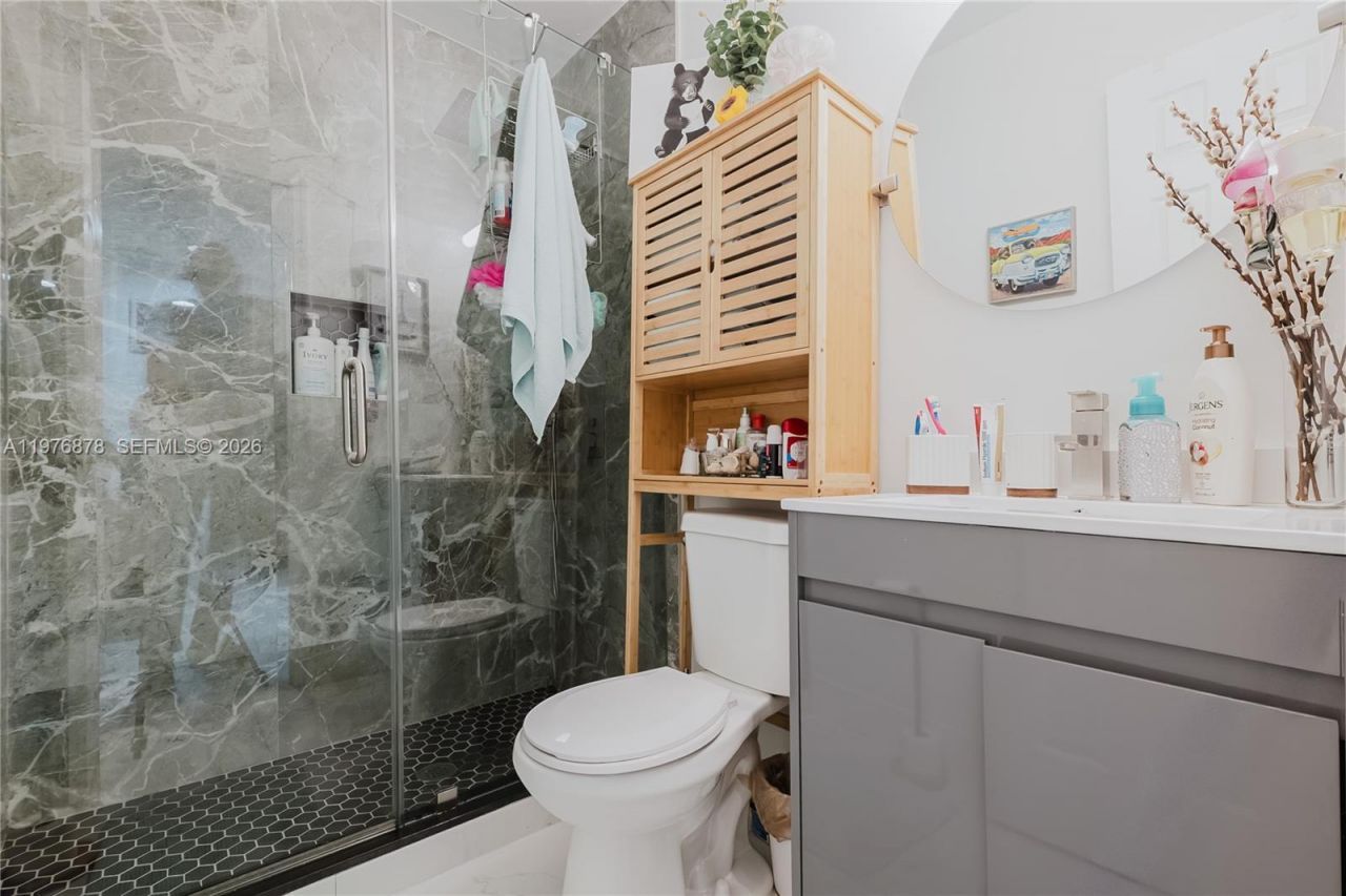 2621 SW 12th Ter, Fort Lauderdale, FL 33315 Photo