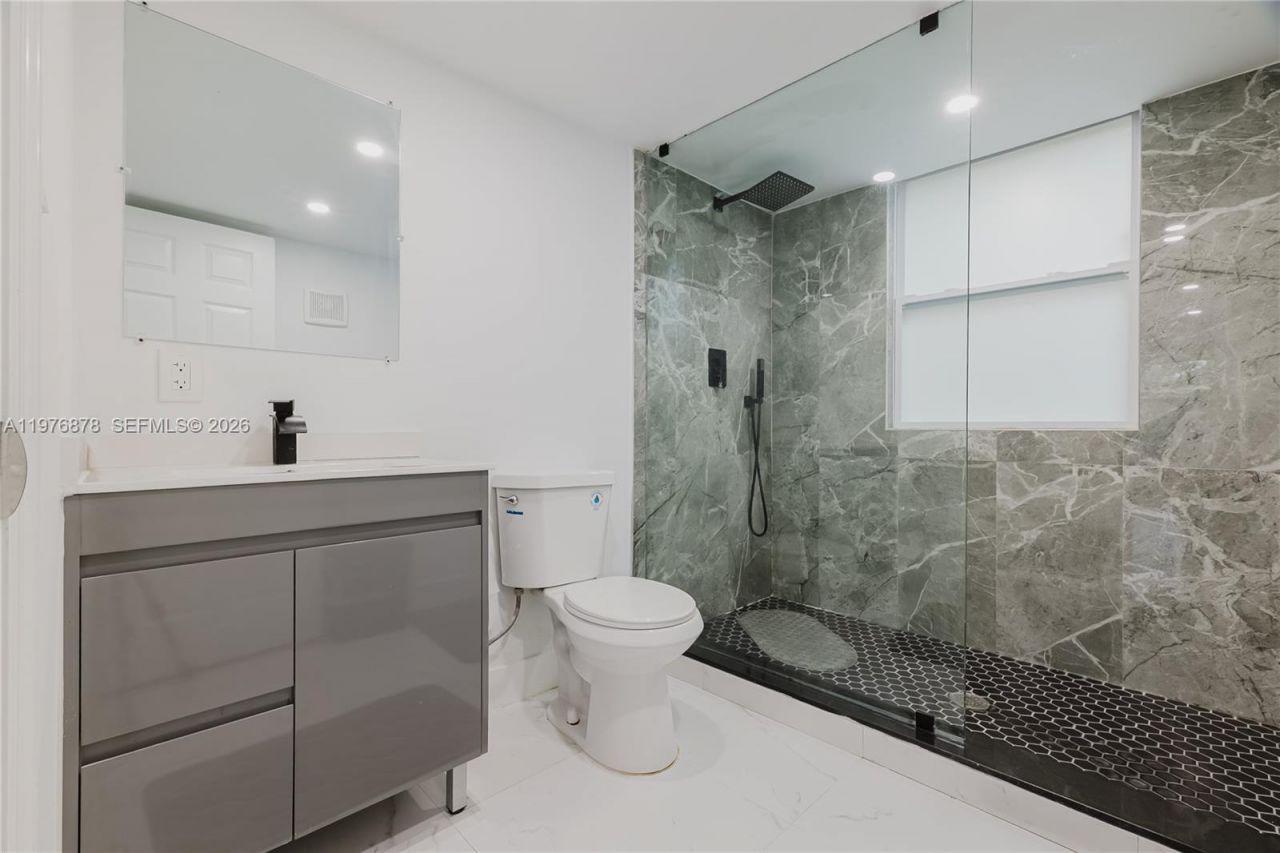 2621 SW 12th Ter , Fort Lauderdale, FL 33315 Photo