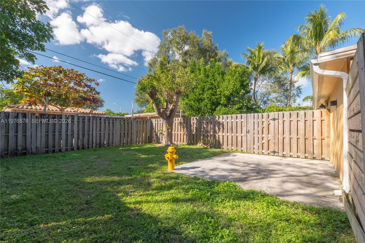 2621 SW 12th Ter, Fort Lauderdale, FL 33315 Photo