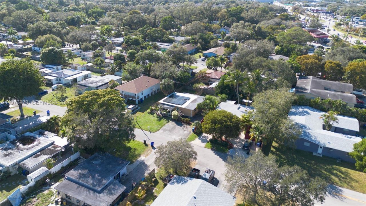 2621 SW 12th Ter , Fort Lauderdale, FL 33315 Photo