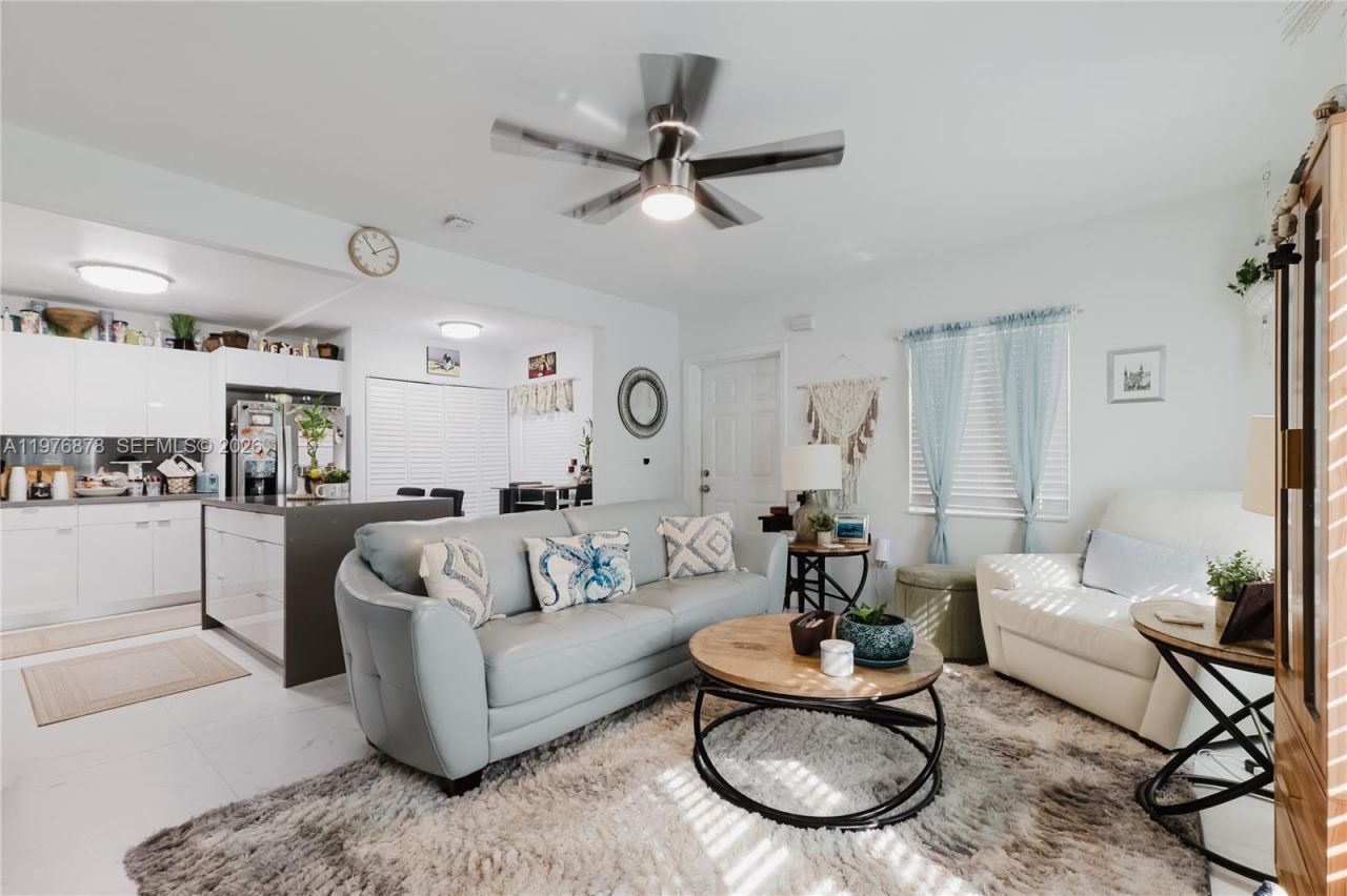 2621 SW 12th Ter , Fort Lauderdale, FL 33315 Photo