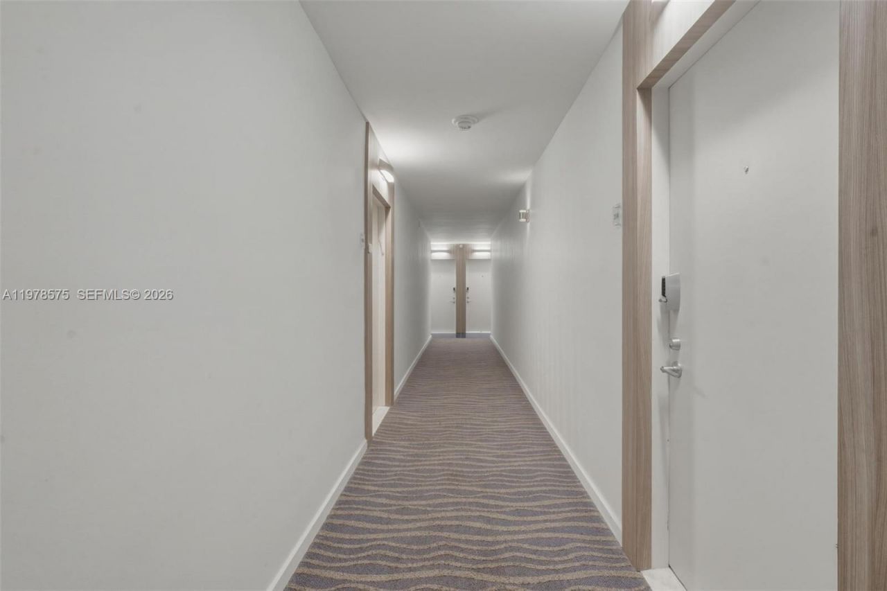 4301 Collins Ave , Unit 201, Miami Beach, FL 33140 Photo