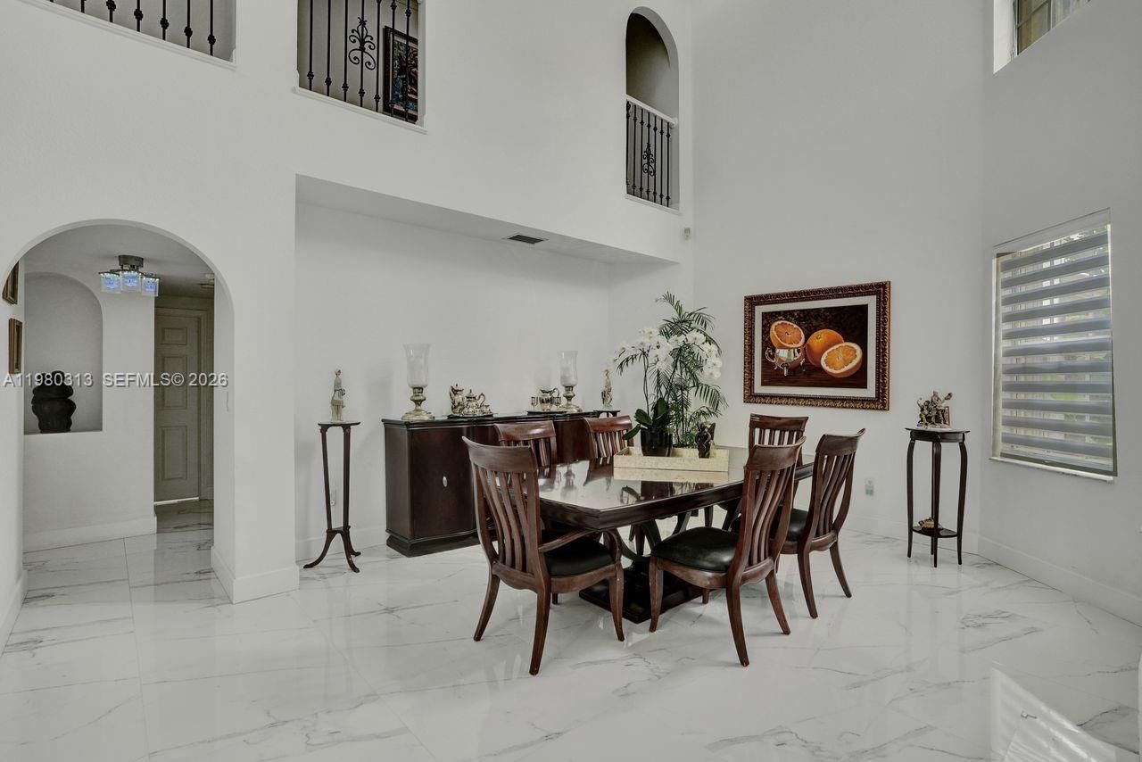 11008 NW 73rd St, Doral, FL 33178 Photo