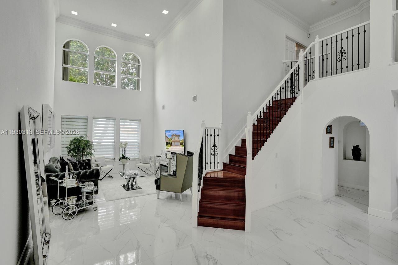 11008 NW 73rd St, Doral, FL 33178 Photo