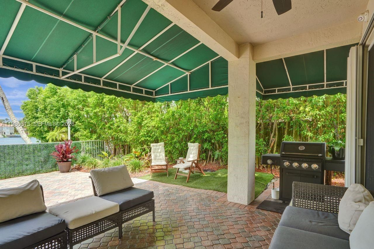 11008 NW 73rd St, Doral, FL 33178 Photo