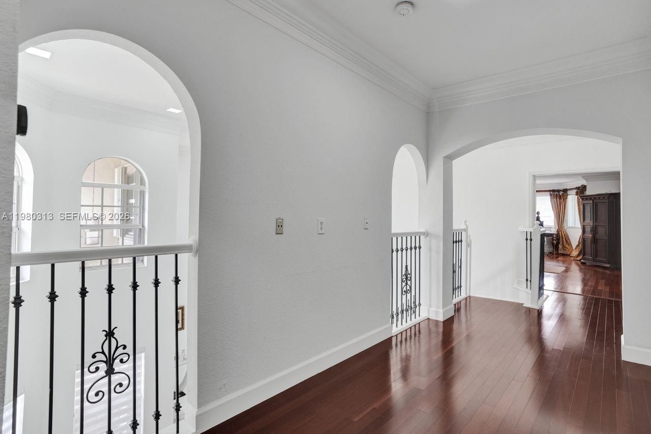 11008 NW 73rd St, Doral, FL 33178 Photo