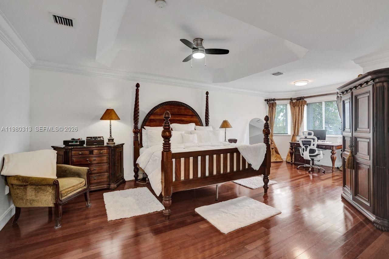 11008 NW 73rd St, Doral, FL 33178 Photo