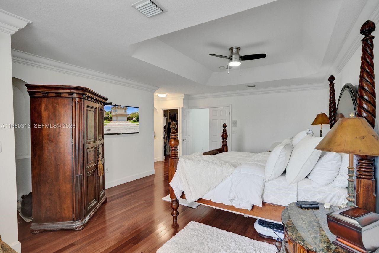 11008 NW 73rd St, Doral, FL 33178 Photo