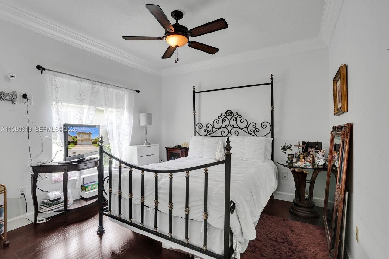 11008 NW 73rd St, Doral, FL 33178 Photo