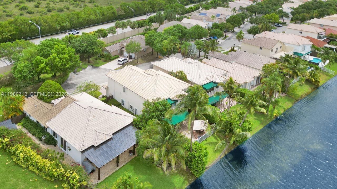 11008 NW 73rd St, Doral, FL 33178 Photo