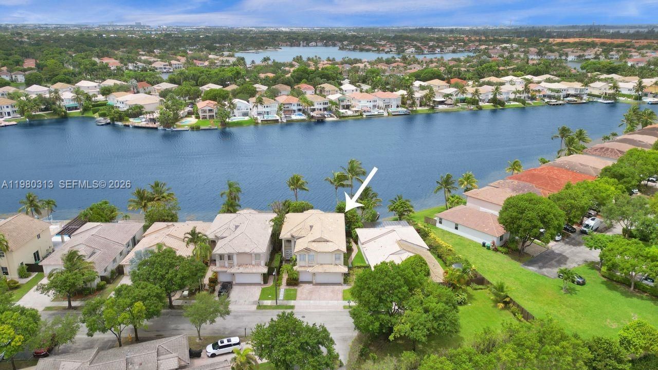 11008 NW 73rd St, Doral, FL 33178 Photo