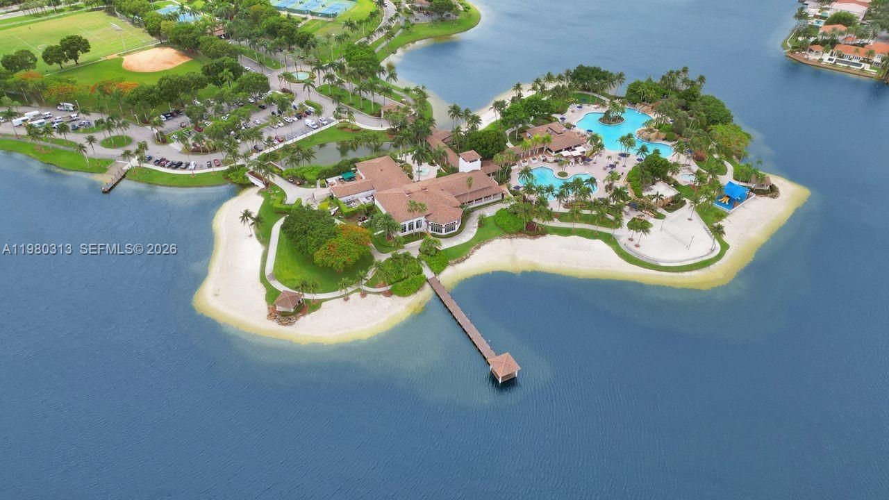 11008 NW 73rd St, Doral, FL 33178 Photo