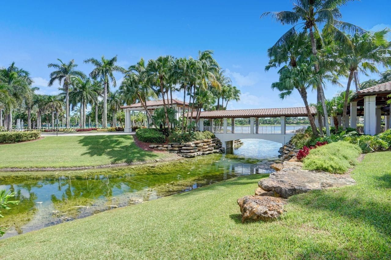 11008 NW 73rd St, Doral, FL 33178 Photo