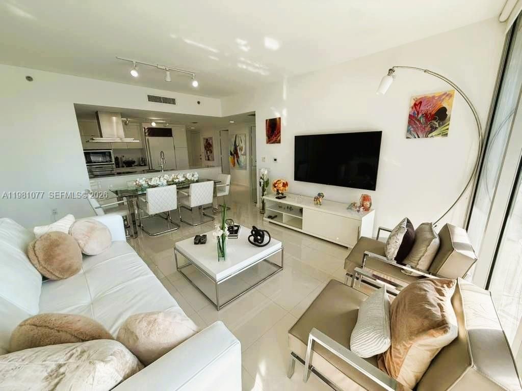 495 Brickell Ave, Unit 511, Miami, FL 33131 Photo