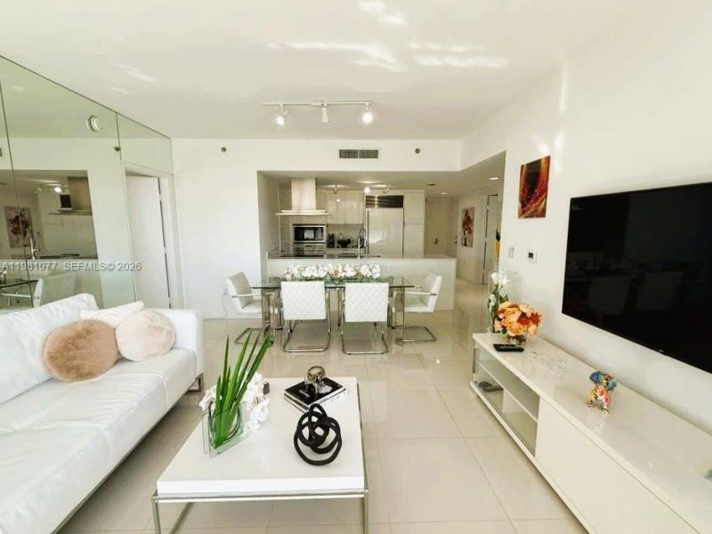 495 Brickell Ave, Unit 511, Miami, FL 33131 Photo