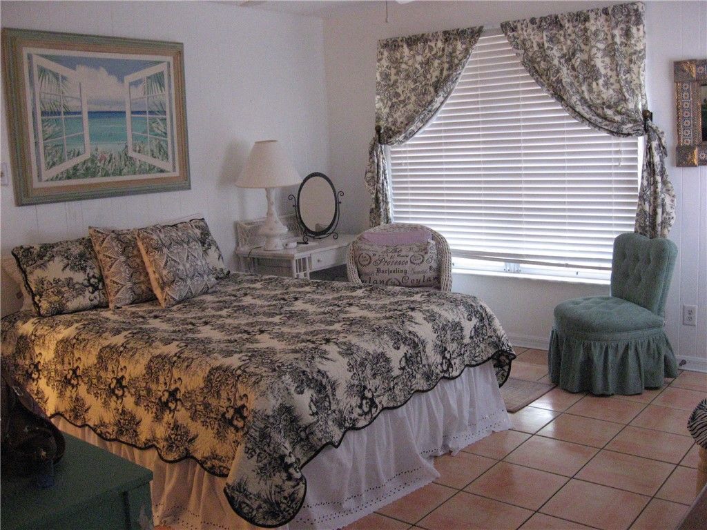 819 26th Street, Vero Beach, FL 32960 Photo