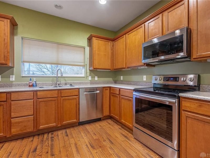 7401 Ballauer Place, Huber Heights, OH 45424 Photo 10