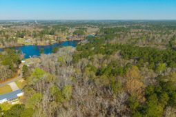 1746 Stukes Road photo 4