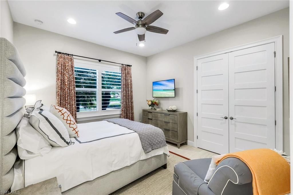 5715 Clarendon Dr, Naples, FL 34113 Photo