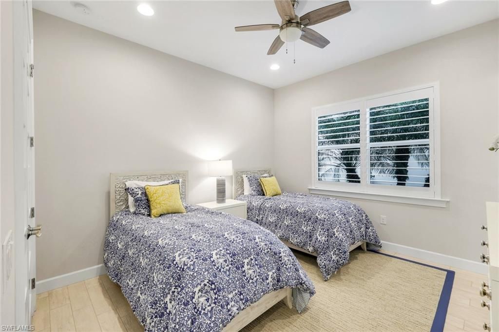 5715 Clarendon Dr, Naples, FL 34113 Photo