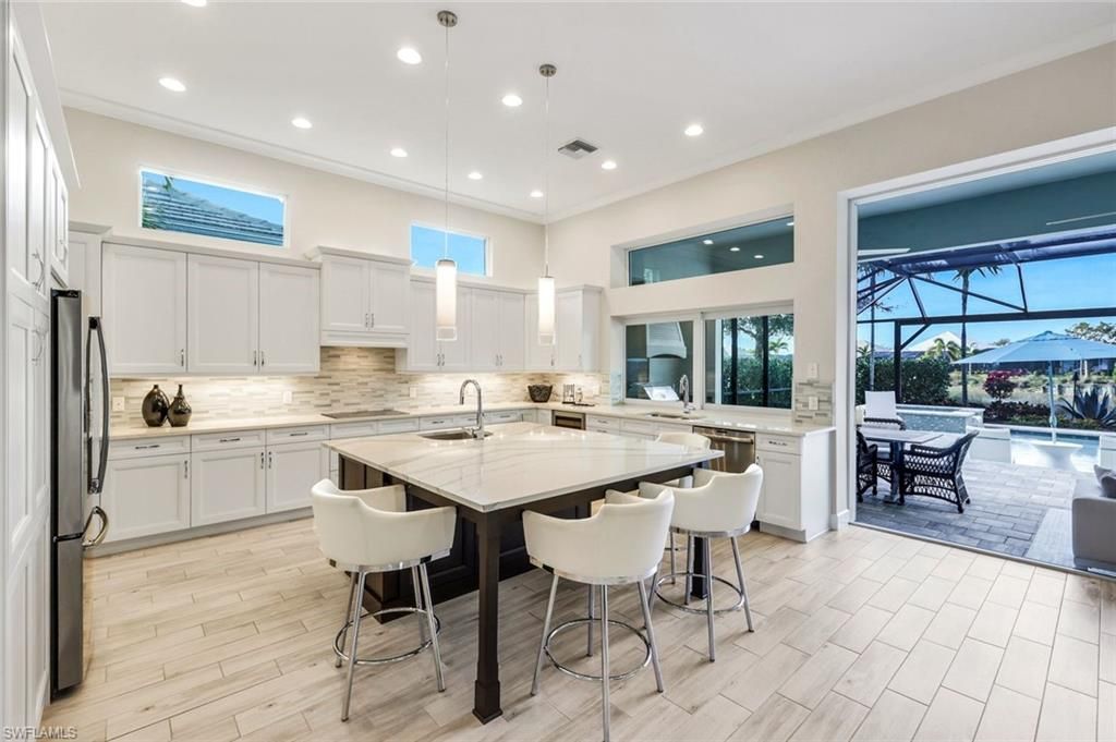 5715 Clarendon Dr, Naples, FL 34113 Photo