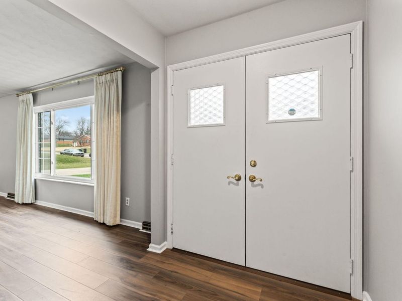 528 Blue Jay Drive, Vandalia, OH 45377 Photo 5