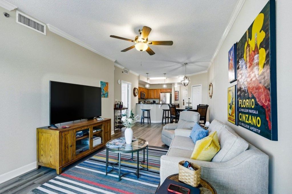 215 77th Ave. N Photo 10