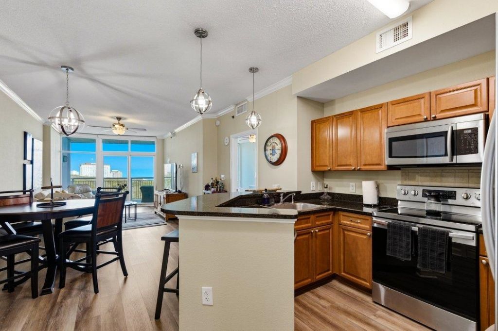 215 77th Ave. N Photo 12