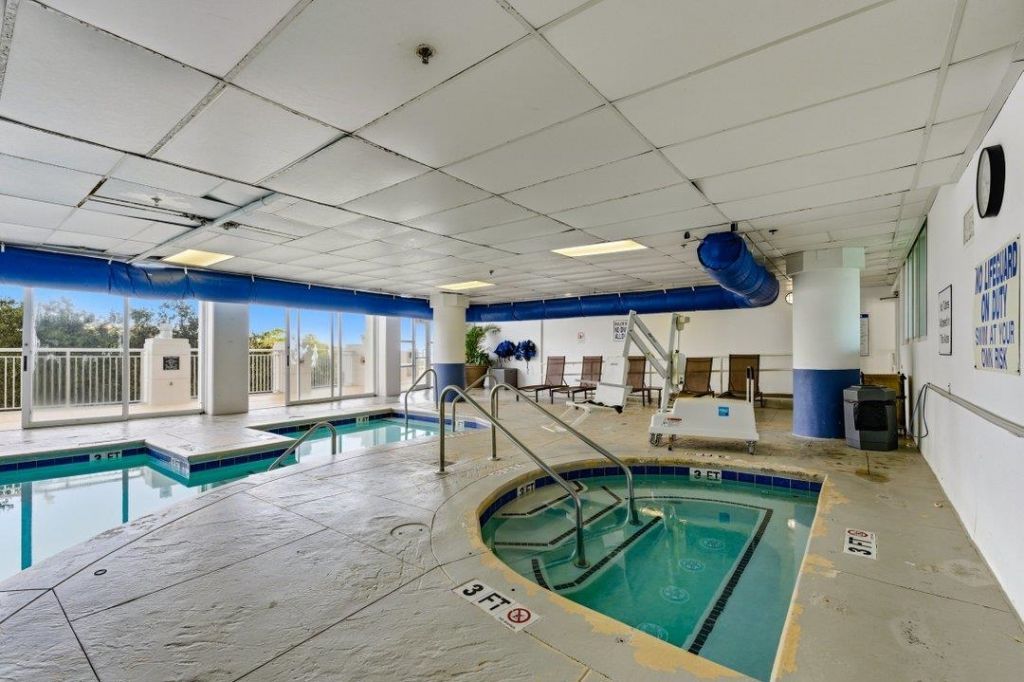 215 77th Ave. N Photo 27