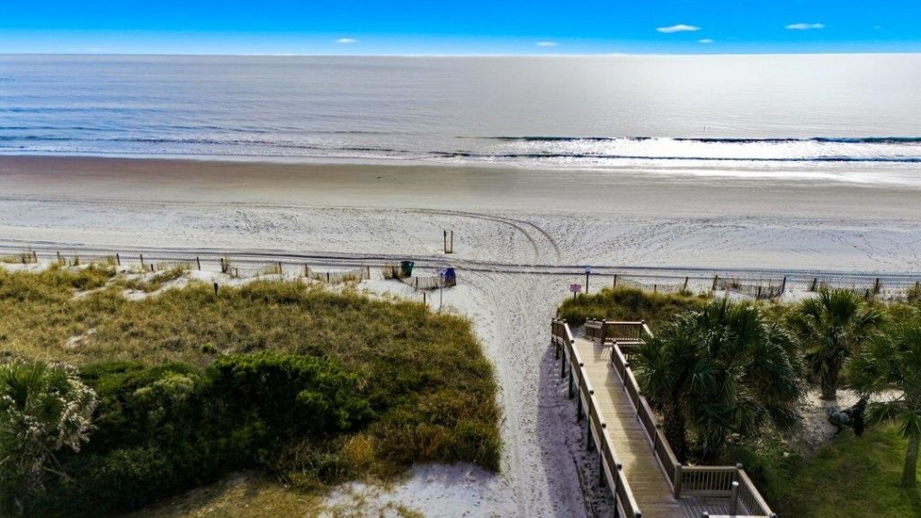 215 77th Ave. N Photo 27