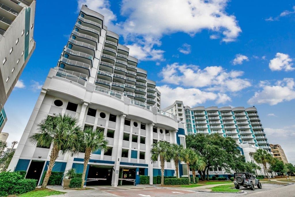 215 77th Ave. N Photo 43