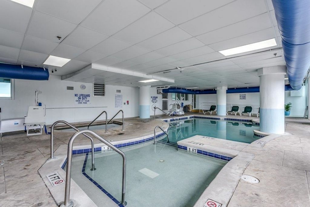 215 77th Ave. N Photo 45