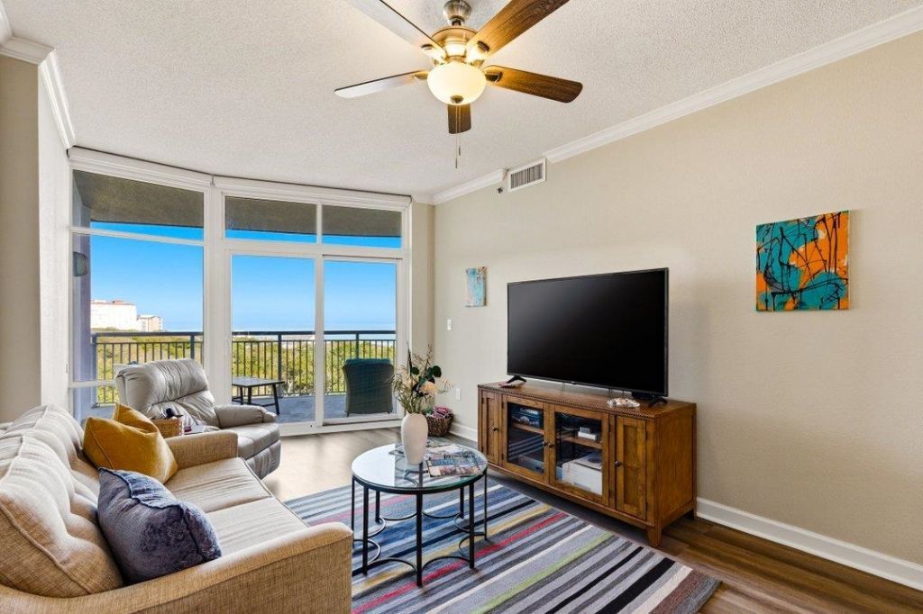 215 77th Ave. N Photo 9