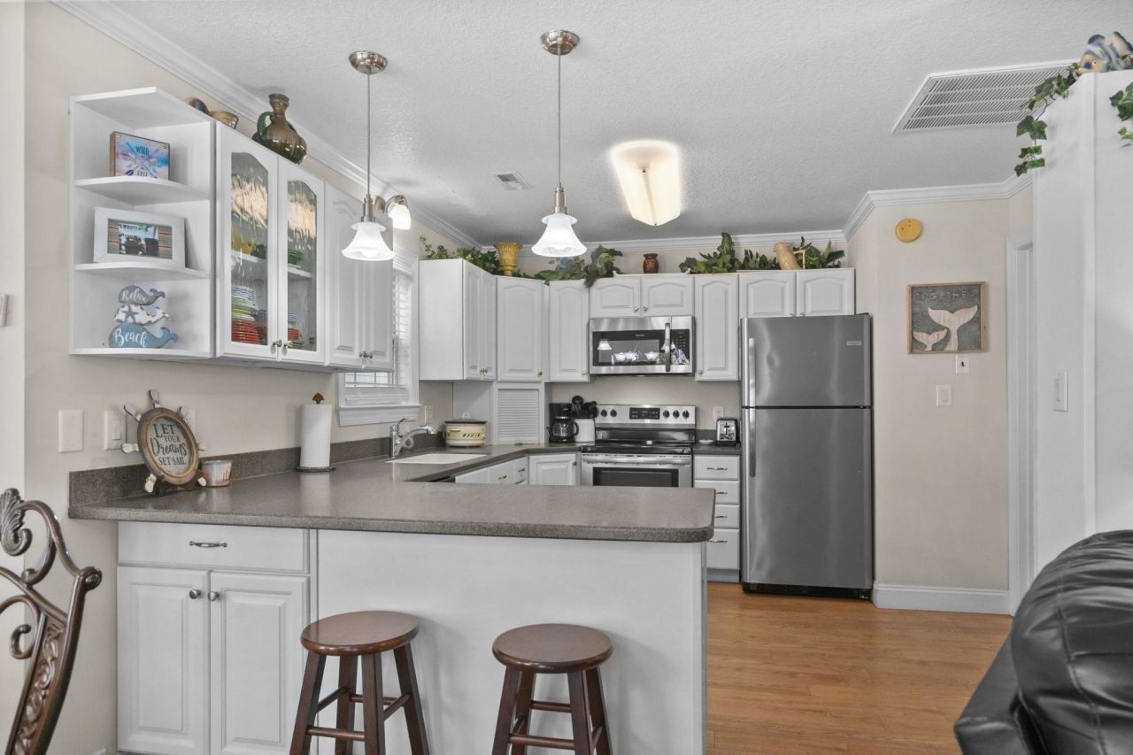 6001-z26 S Kings Hwy. Photo 14