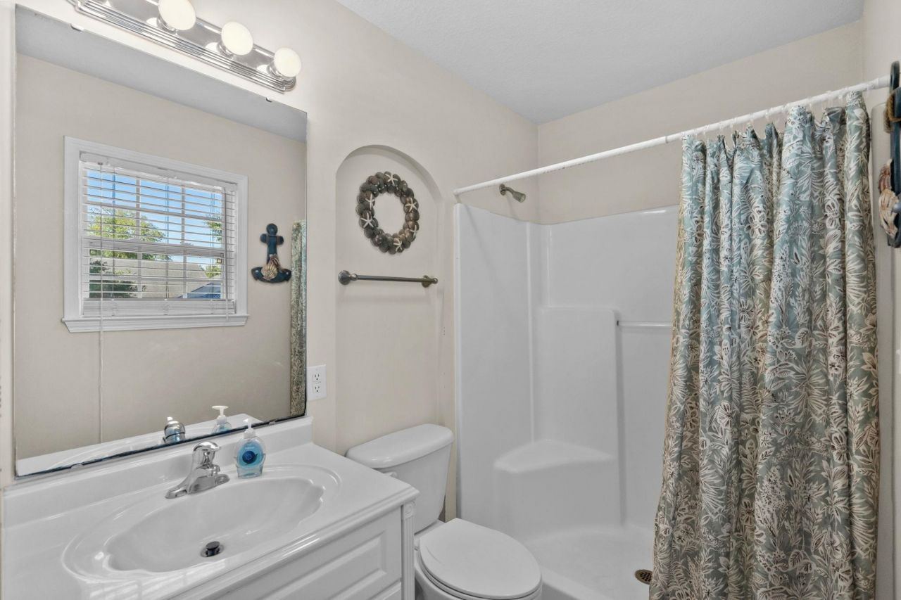 6001-z26 S Kings Hwy. Photo 22