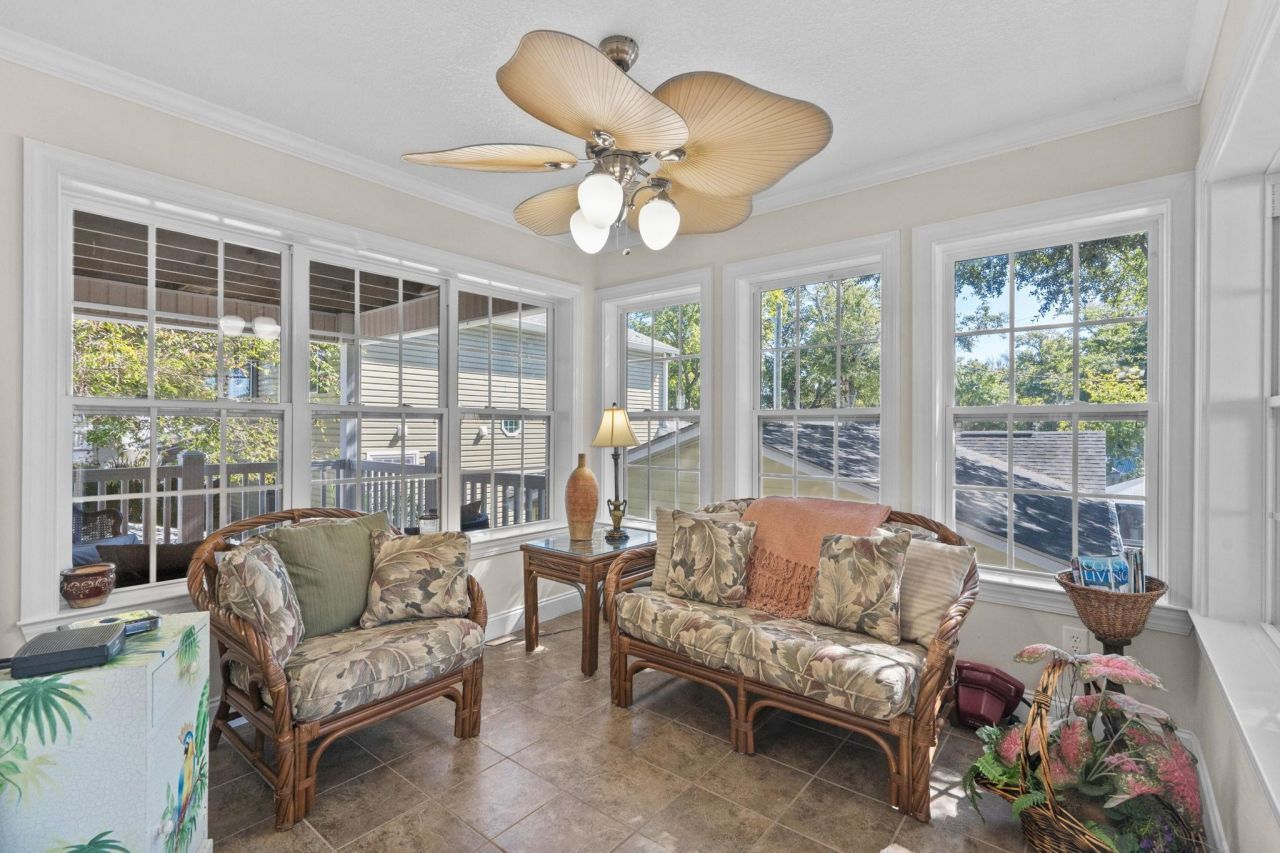 6001-z26 S Kings Hwy. Photo 8