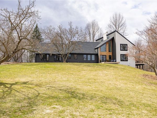 1012 Rabbit Ear Pass, Victor, NY 14564