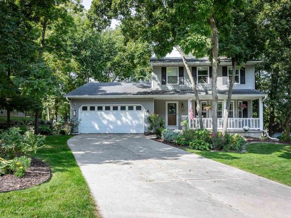 156 Hickory Court, Oregon, WI 53575