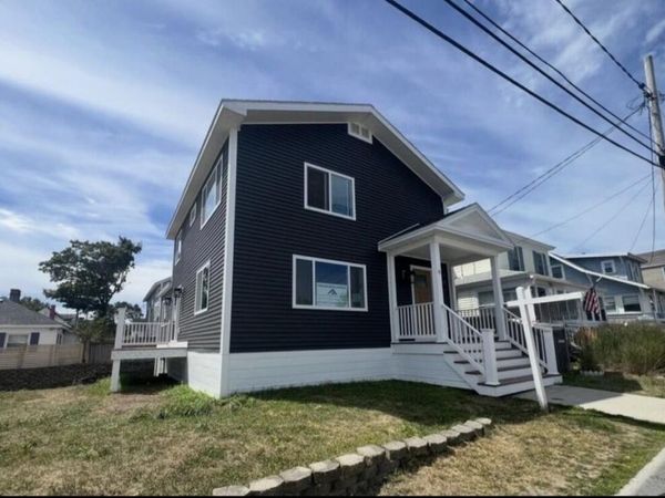 9 Fern Avenue, Old Orchard Beach, ME 04064