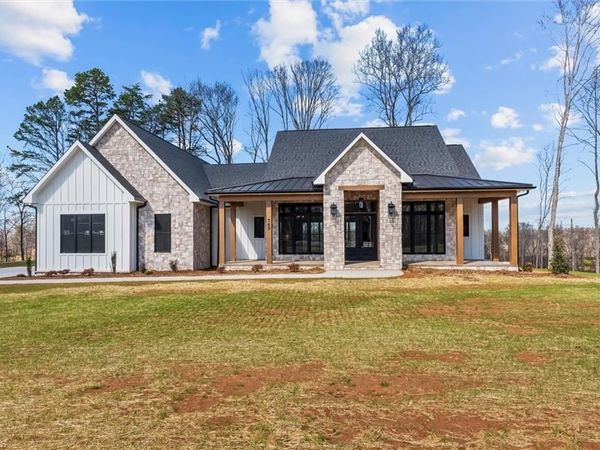 765 Golf Course Road, Pilot Mountain, NC 27041